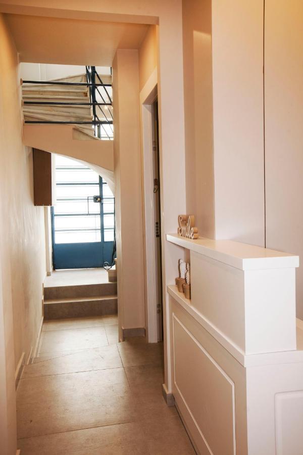 Bentzi...Boutique Apartment 1, Classic Double With Kitchenette, 2 Guests Athen Eksteriør billede
