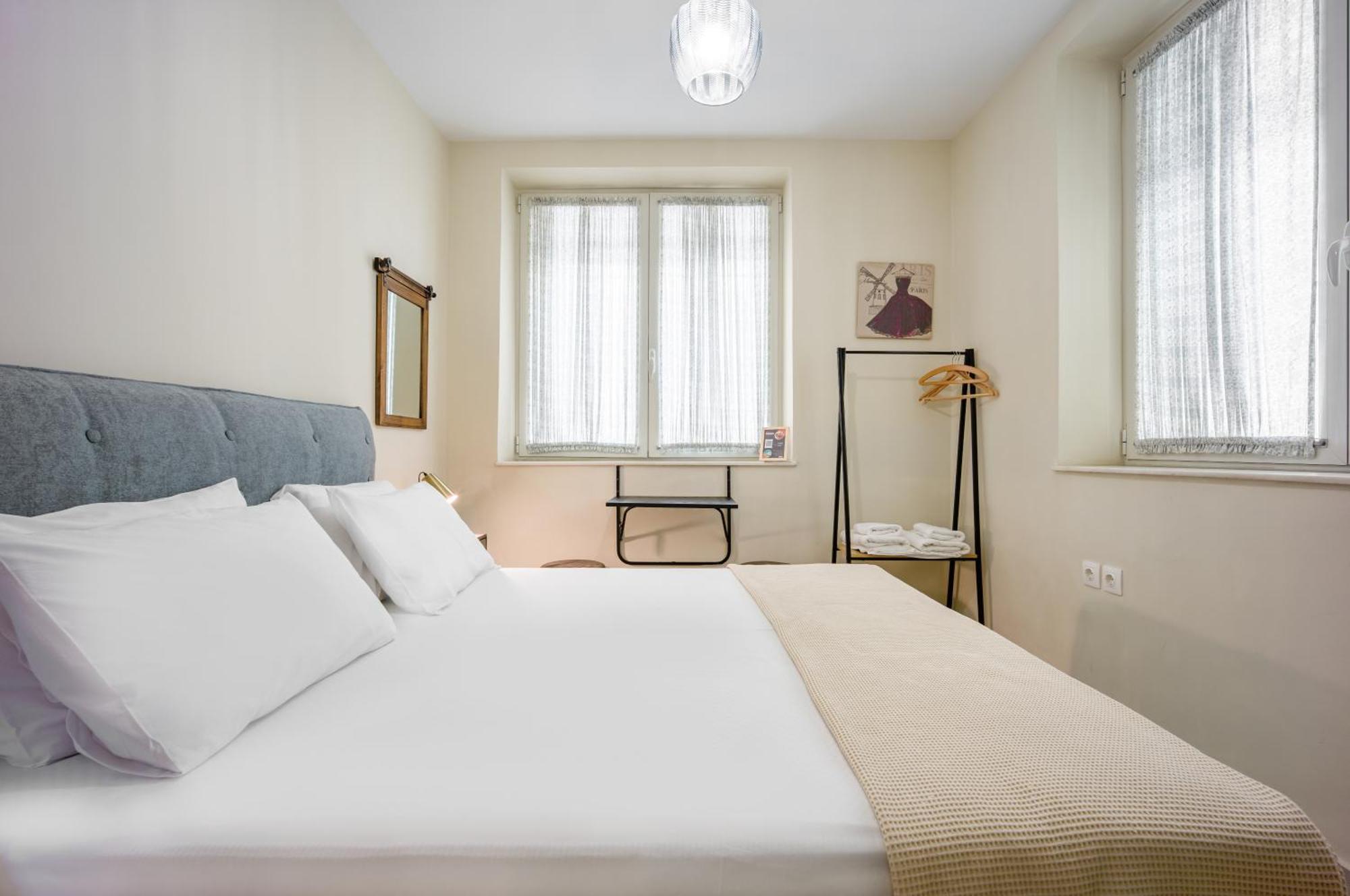 Bentzi...Boutique Apartment 1, Classic Double With Kitchenette, 2 Guests Athen Eksteriør billede